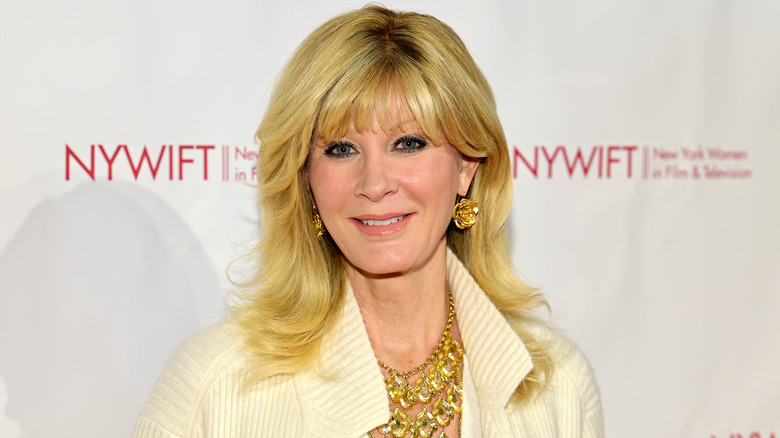 Sandra Lee smiles on the red carpet in 2025