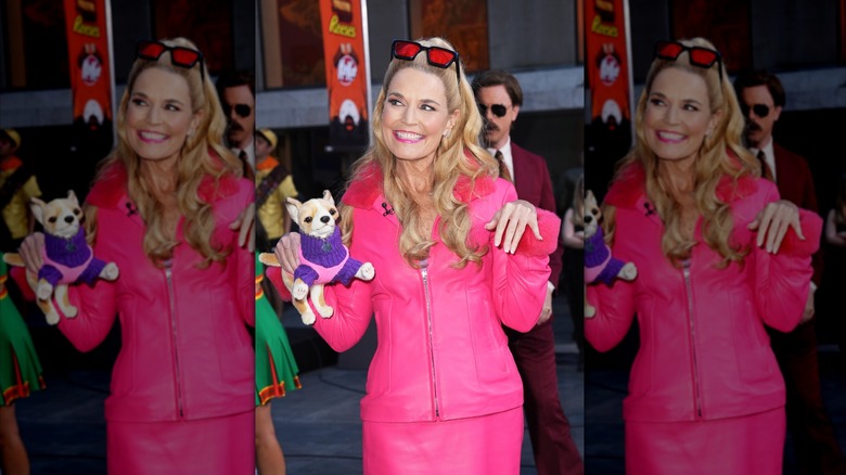 Savannah Guthrie as Elle Woods