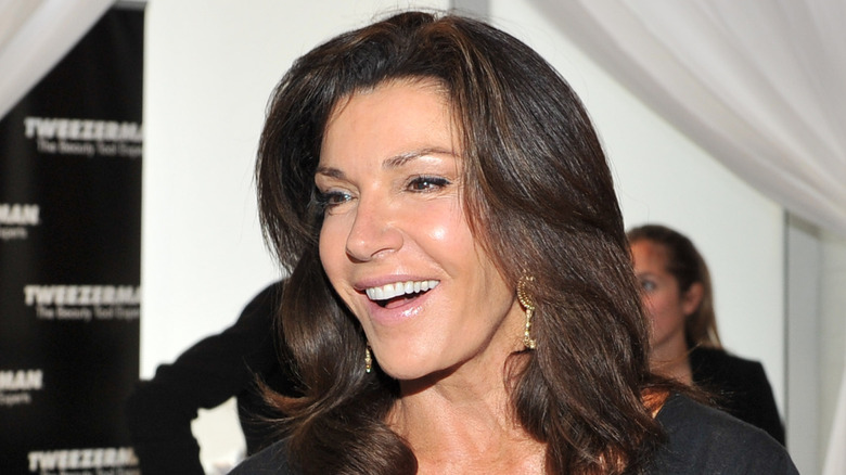 Hilary Farr being Interviewed