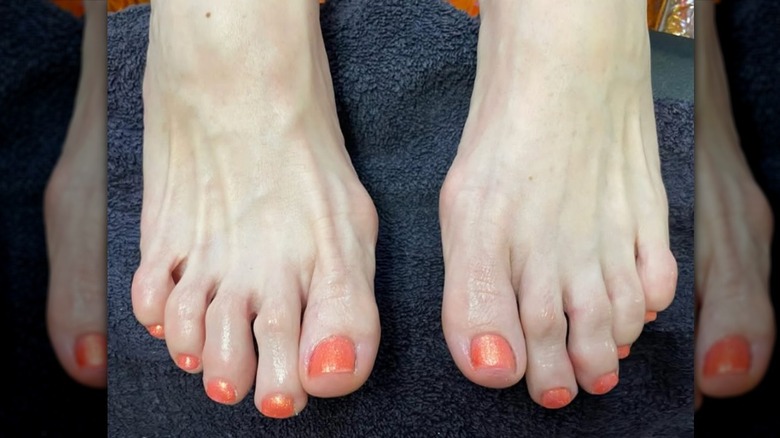 shimmery peach pedicure