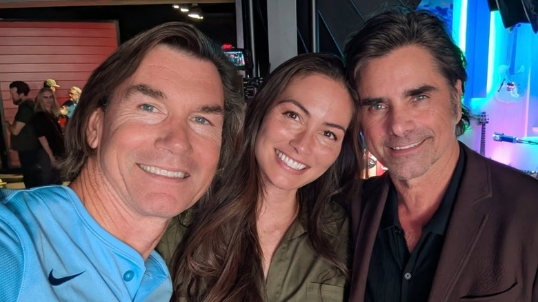 Jerry O'Connell posing with Caitlin McHugh Stamos and John Stamos