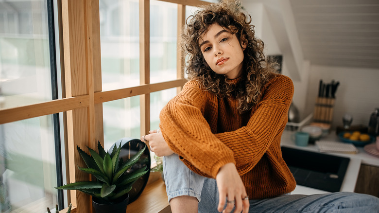 Curly hair posing