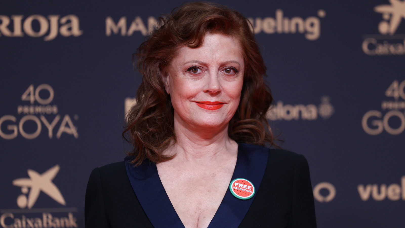 Susan Sarandon Rewrote Mother-Of-The-Bride Style With A Colorful Twist