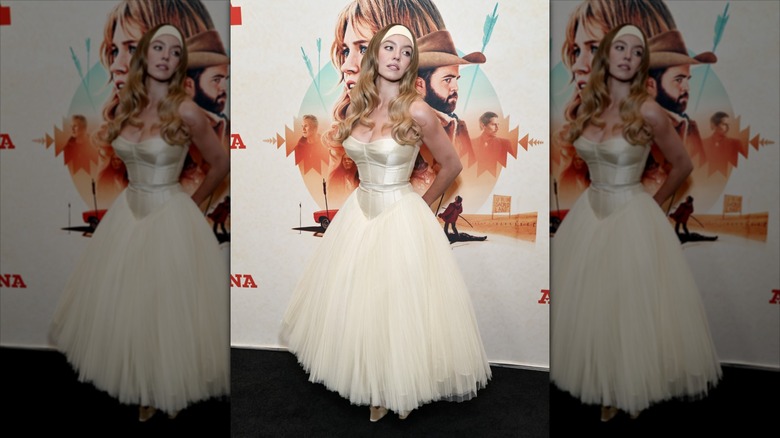 Sydney Sweeney in a butter yellow dress