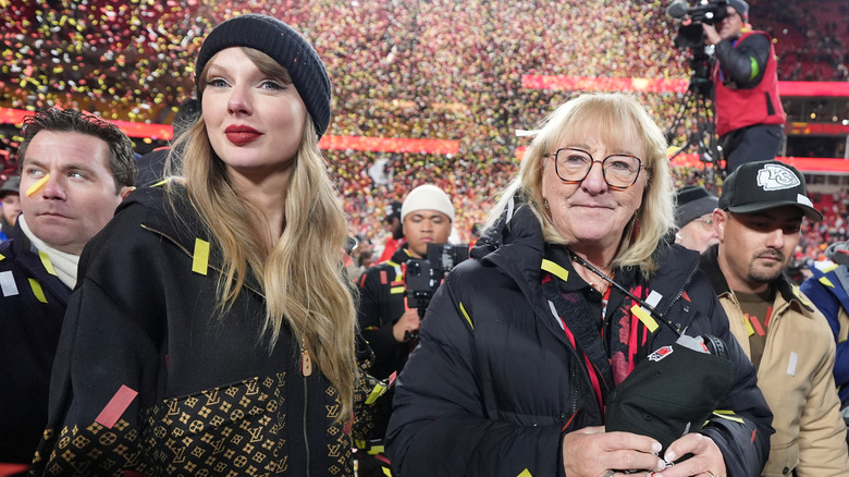 Taylor Swift and Donna Kelce pictured in 2025