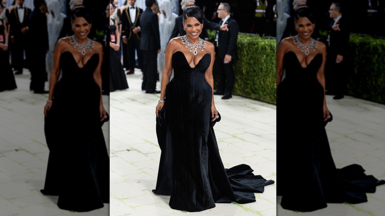 Nia Long in a long, black dress on the 2026 Met Gala red carpet