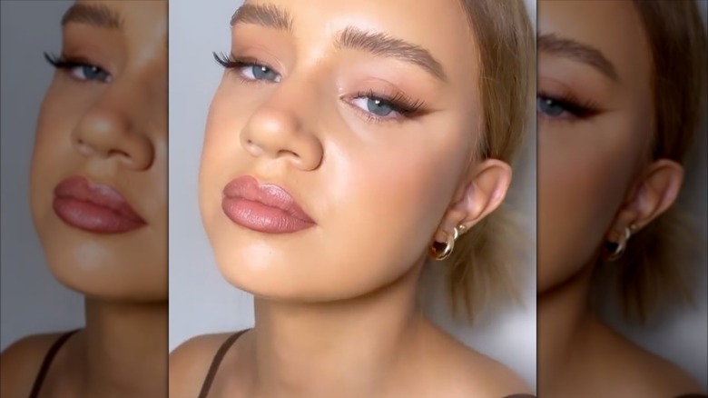 A woman with bronze eyeliner on Instagram
