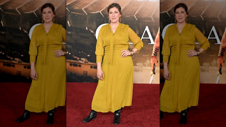 Mayim Bialik posing