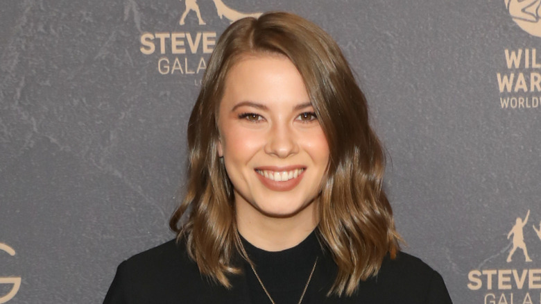 Bindi Irwin wearing a black shirt