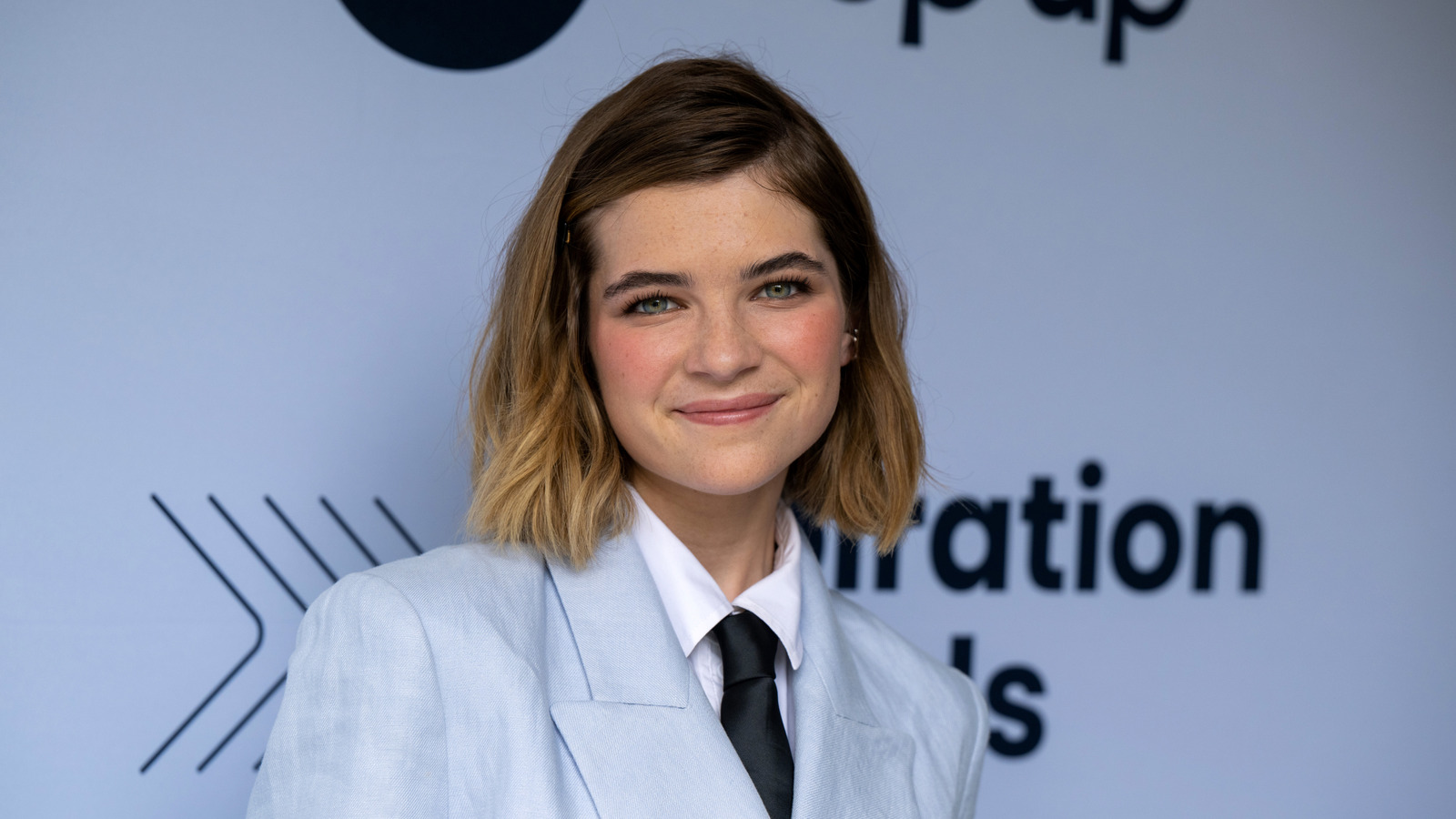 The Highest Rated Reads From Young Sheldon Star Raegan Revord's Book Club(02)