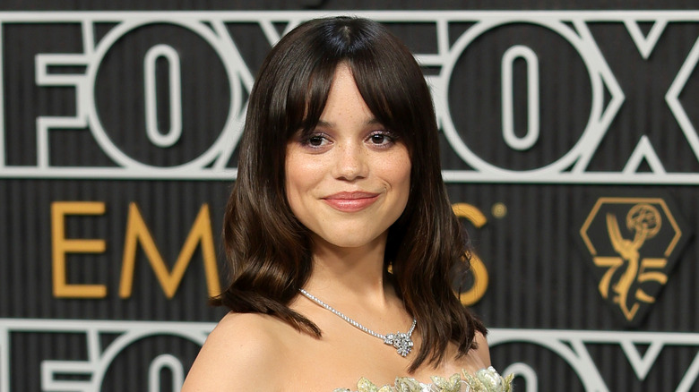 jenna ortega kitty cut