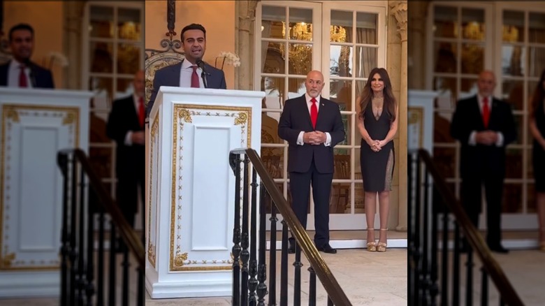 Kimberly Guilfoyle campaigning with too much cleveage