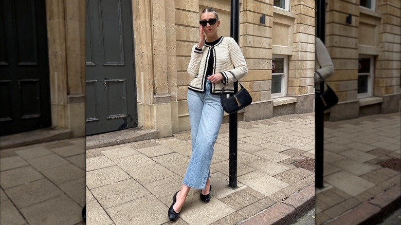 Woman wearing ballet flats