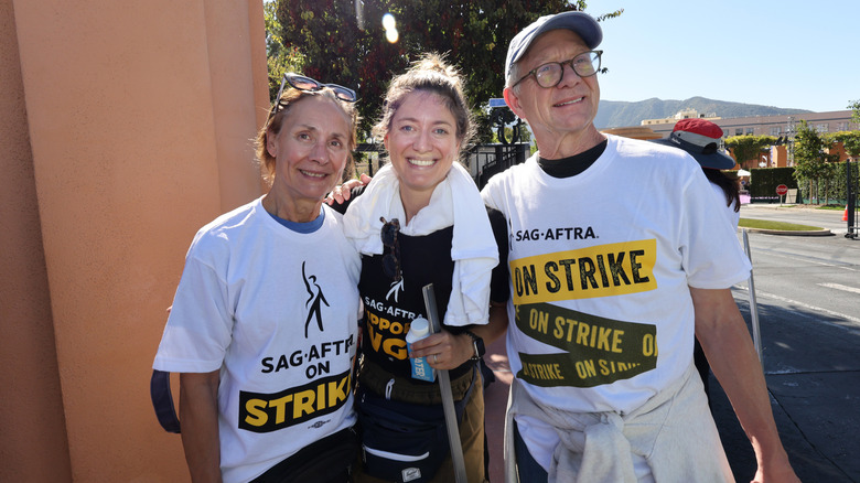 Laurie Metcalf with her daughter, Zoe Perry, and ex-husband, Jeff Perry