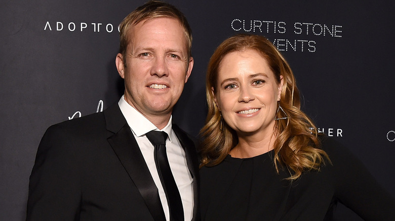 Lee Kirk and Jenna Fischer on a red carpet