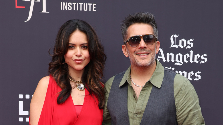 Alyssa Diaz and Gustavo Galindo posing at a 2025 event together