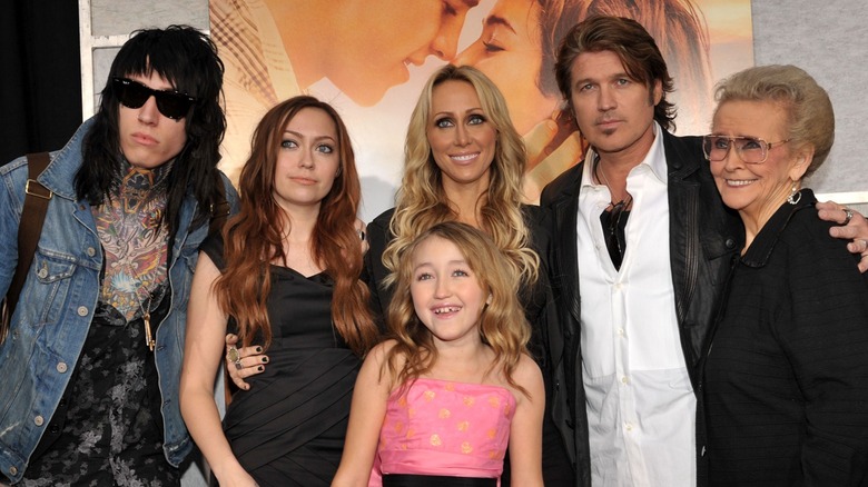 The Cyrus family (minus Miley Cyrus) posing together at The Last Song movie premiere