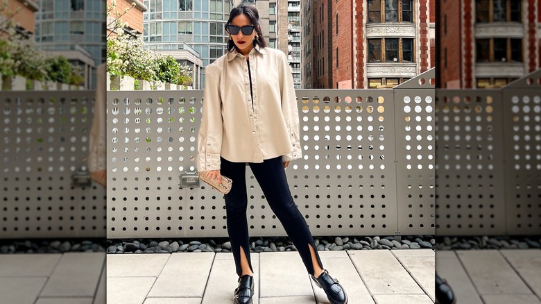 Slit leg pants 