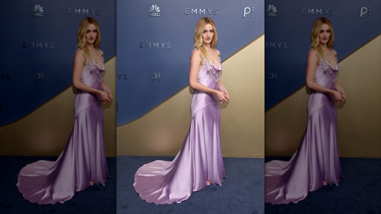 Sarah Pidgeon on the red carpet in a lilac-colored gown