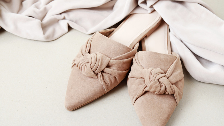 tan mule shoes with bows