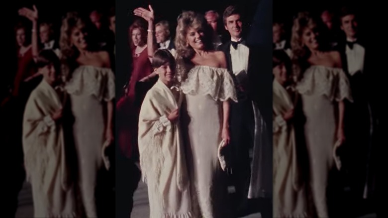 Dyan Cannon and her daughter Jennifer Grant on the red carpet at the 1997 Oscars