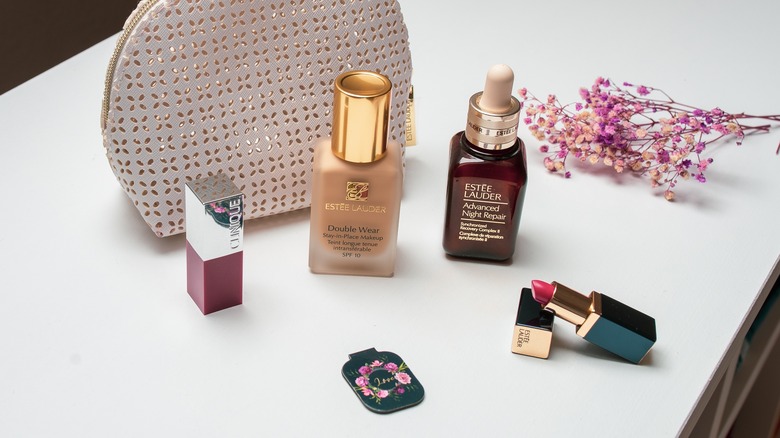Gifts with purchase