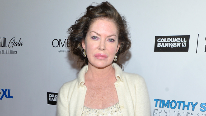 Lara Flynn Boyle pictured on the red carpet