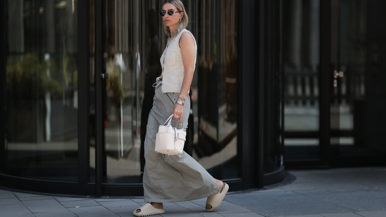 woman in cargo skirt