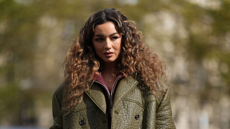 Woman with very curly hair 