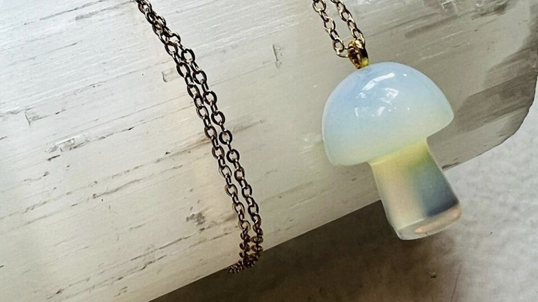 Mushroom pendant