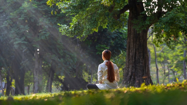 Practicing mindfulness outside