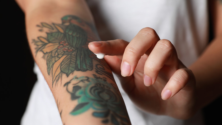 Can I Put Vaseline on My Tattoo? What Experts Have to Say