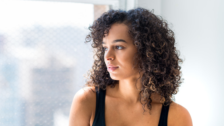 curly lob haircut