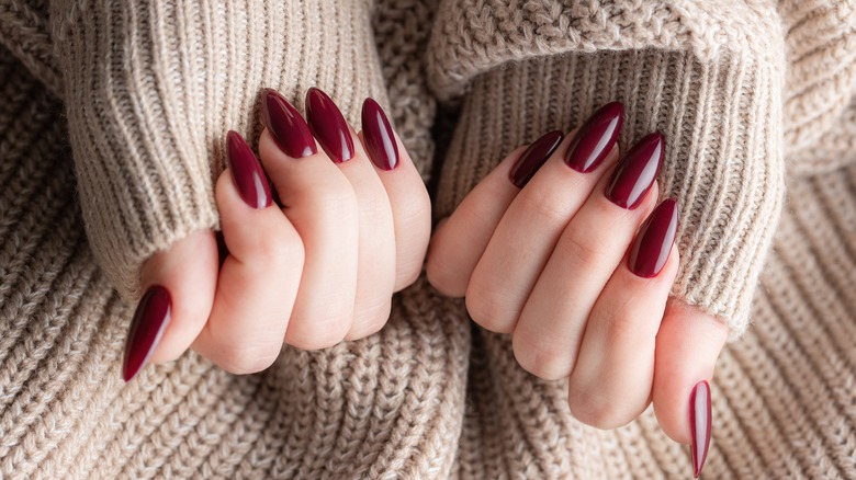 Burgundy nails