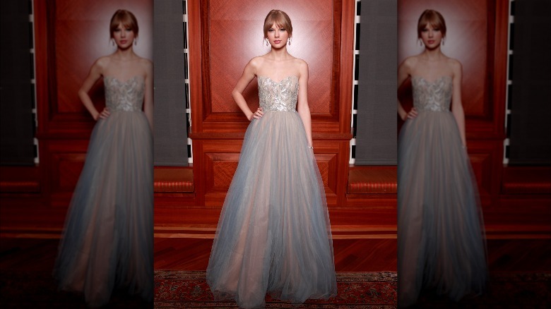 Taylor Swift in Reem Acra gown